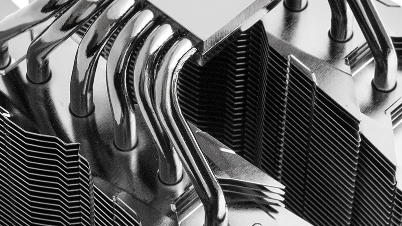 Thermalright Silver Arrow ITX: Kompaktkühler wird nach Schrumpfkur flacher