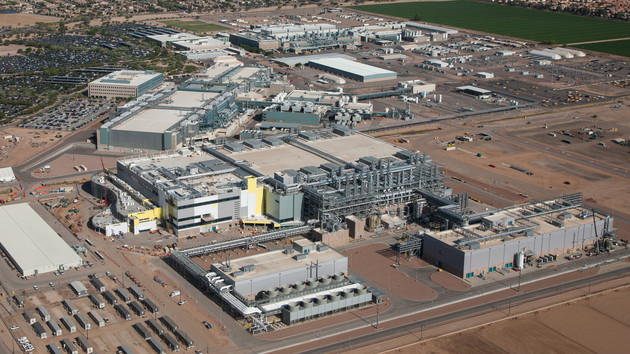 7 nm Made in USA: Intel baut Fab 42 aus dem Jahre 2011 nun doch fertig