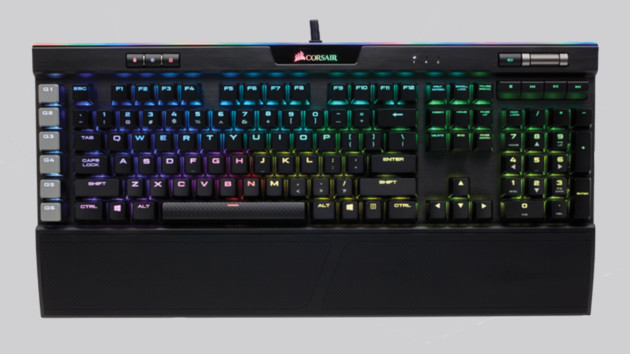 Corsair K95 RGB Platinum im Test: Tastatur-Flaggschiff macht fast alles richtig
