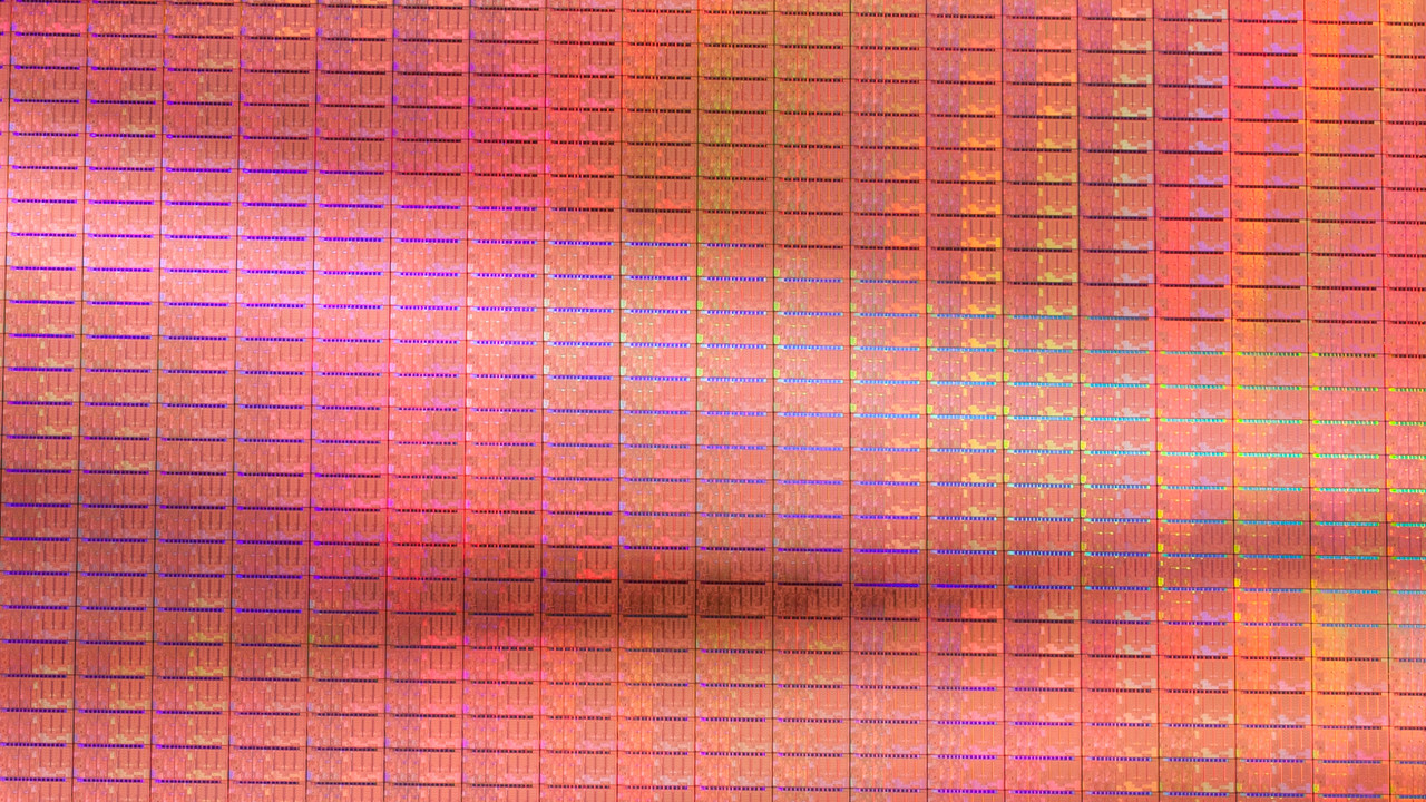 Neue Atom-CPUs mit bis zu 16 Kernen in 14 nm - ComputerBase