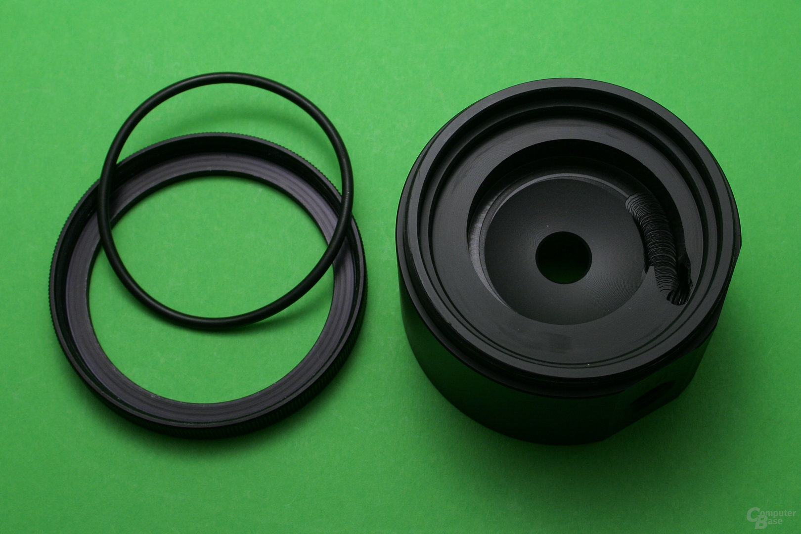 EKWB XRES 140 Revo D5: Pumpenaufnahme