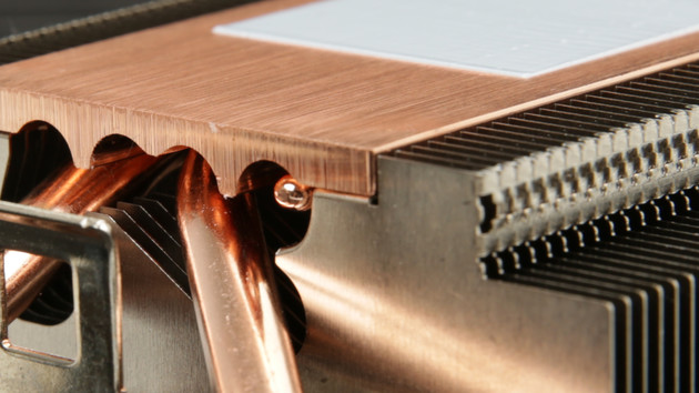 AMD Ryzen: Neue Boxed-Kühler Wraith Max und Wraith Spire