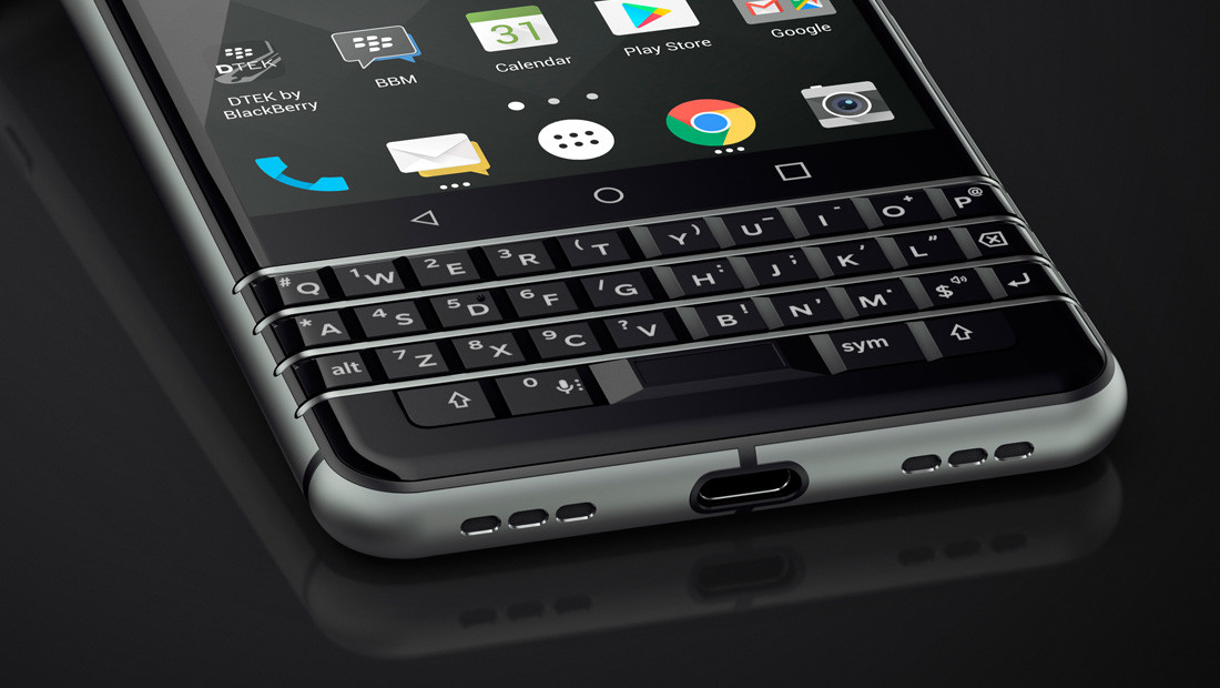 TCL: Drei BlackBerry-Smartphones für 2017 geplant
