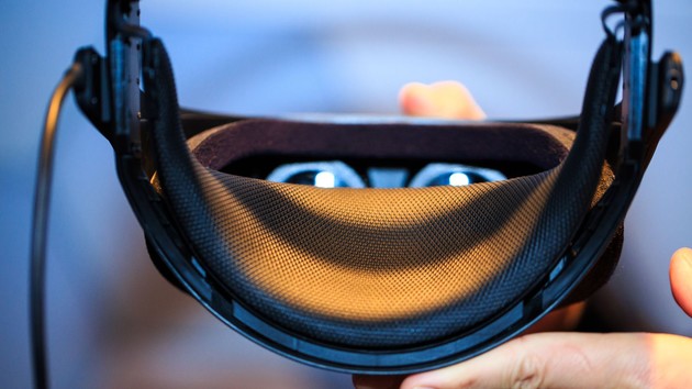 LG: VR-Headset mit höherer Auflösung für SteamVR