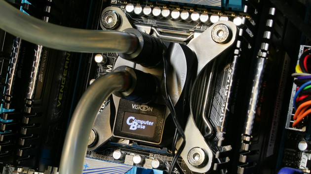 Cuplex Kryos Next im Test: Vario für Enthusiasten, Vision für Schausteller