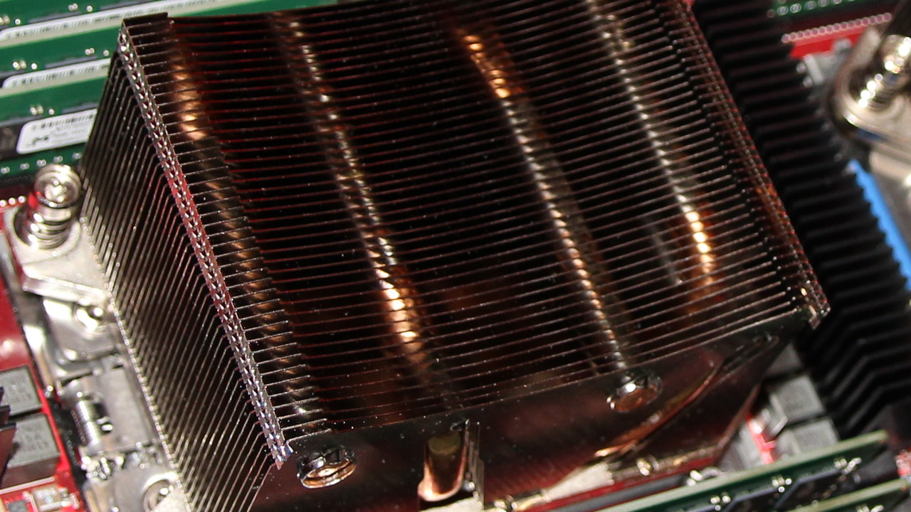 AMD Ryzen: 12-Kern-Variante begleitet 16-Kern-CPU im Desktop