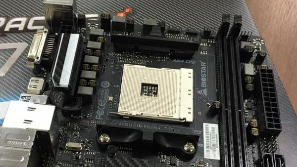 Mini-ITX für Ryzen: Mainboards von ASRock und Gigabyte erst im Sommer