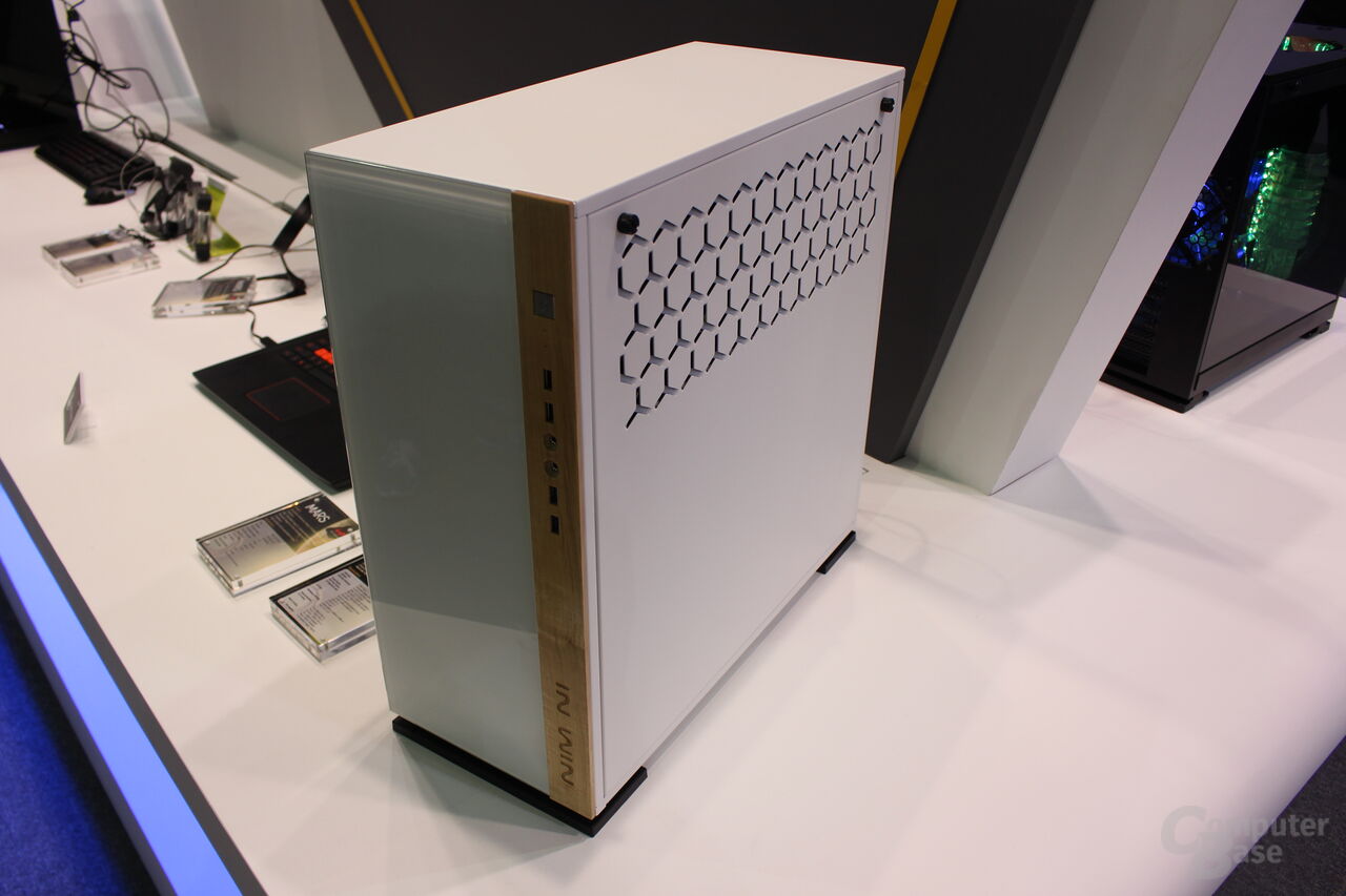 In Win 305