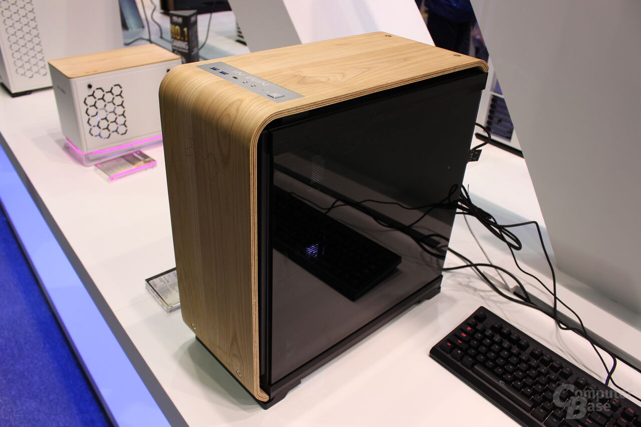 In Win 806