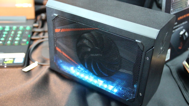 Gigabyte Aorus Gaming Box: Winziges eGPU-Gehäuse mit GTX 1070 Mini ab Werk