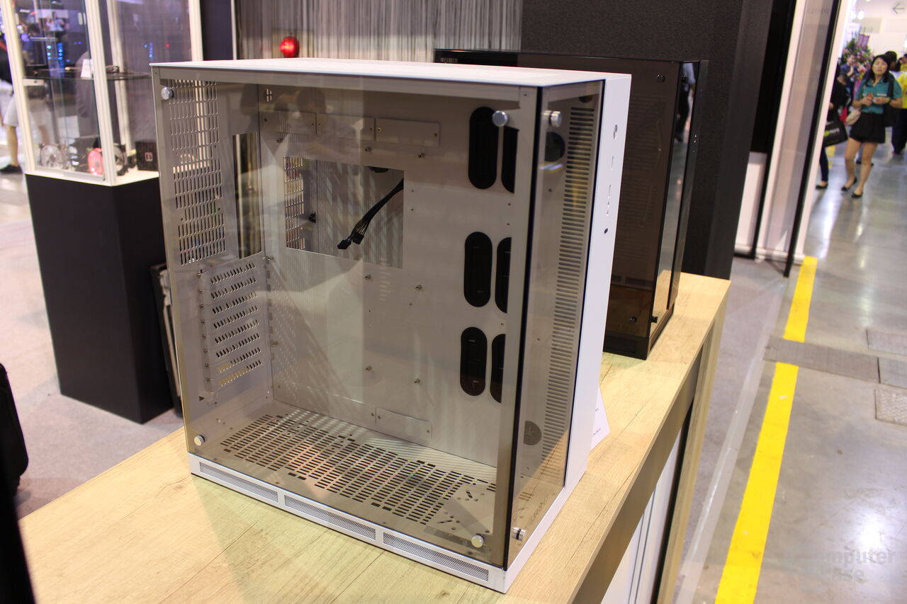 Lian Li PC-O11WW