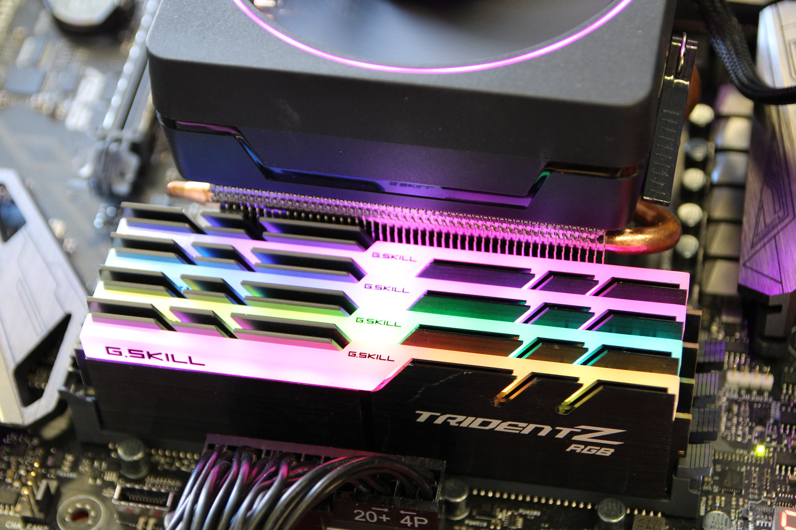 G.Skill TridentZ RGB mit DDR4-3200