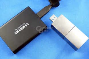 Samsung Portable SSD T5 (links), Kingston DataTraveler Ultimate GT (rechts)