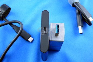 Samsung Portable SSD T5 (links), Kingston DataTraveler Ultimate GT (rechts)