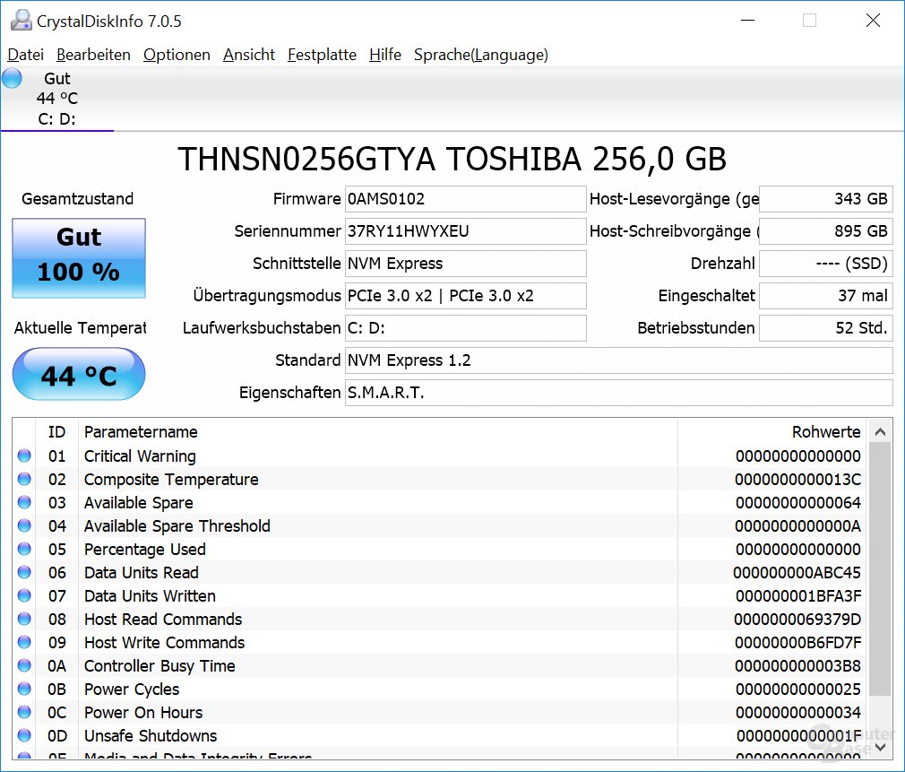 CrystalDiskInfo der SSD von Toshiba