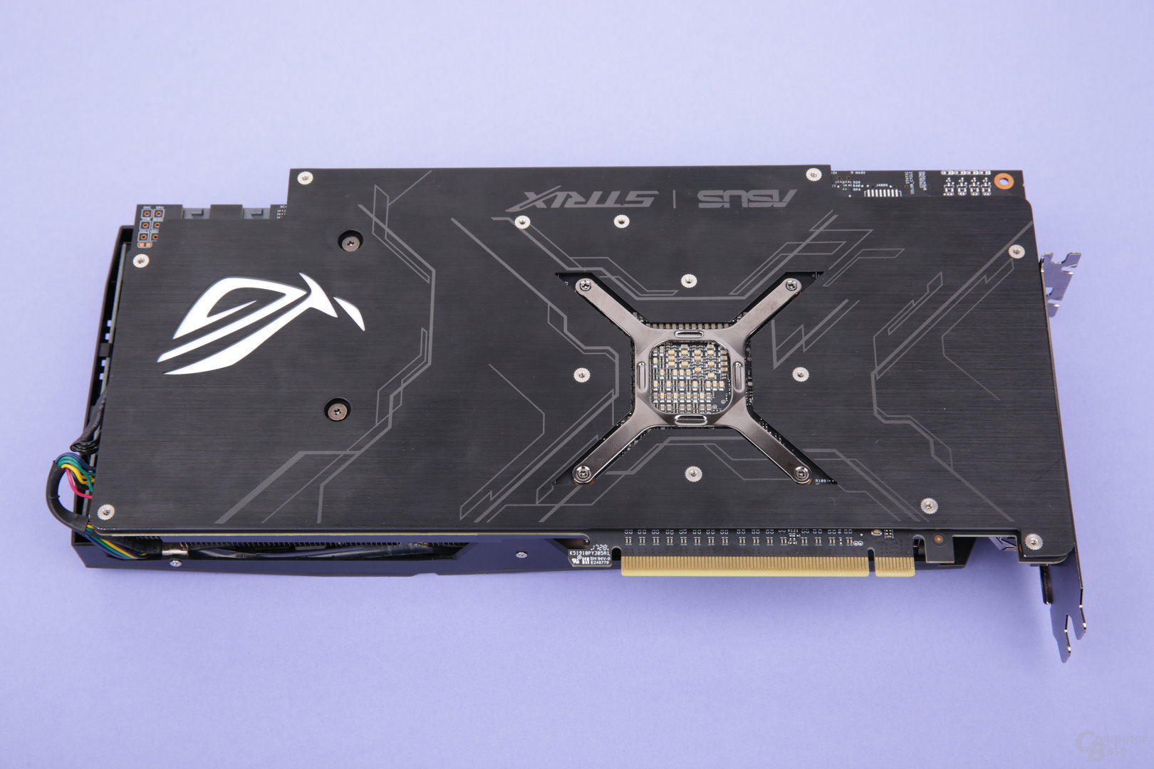 Preview der Asus Radeon RX Vega 64 Strix