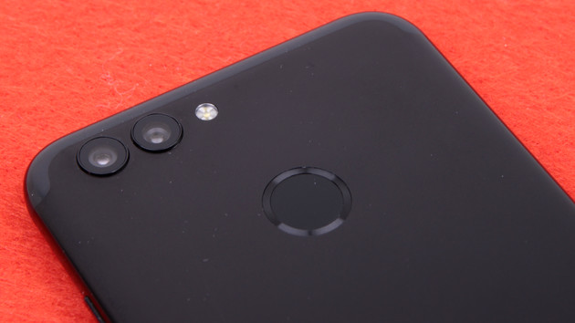 Huawei Nova 2 im Test: Kompakt mit Dual-Kamera und 20-Megapixel-Selfies