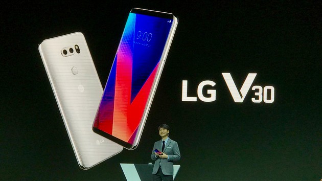 LG V30: Top-Smartphone mit POLED-Display kommt nach Europa