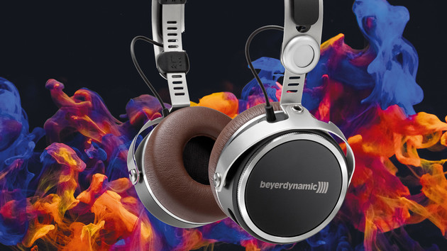 Beyerdynamic Aventho: On-Ear-Hörer wird mit Hörtest auf den Träger abgestimmt