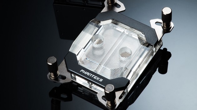 AMD Ryzen Threadripper: Phanteks versorgt TR4-CPUs mit Luft und Wasser
