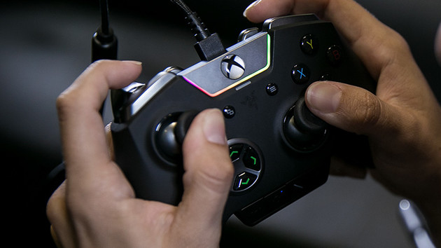 Razer Wolverine Ultimate im Test: Ein Controller zum Preis einer Xbox One