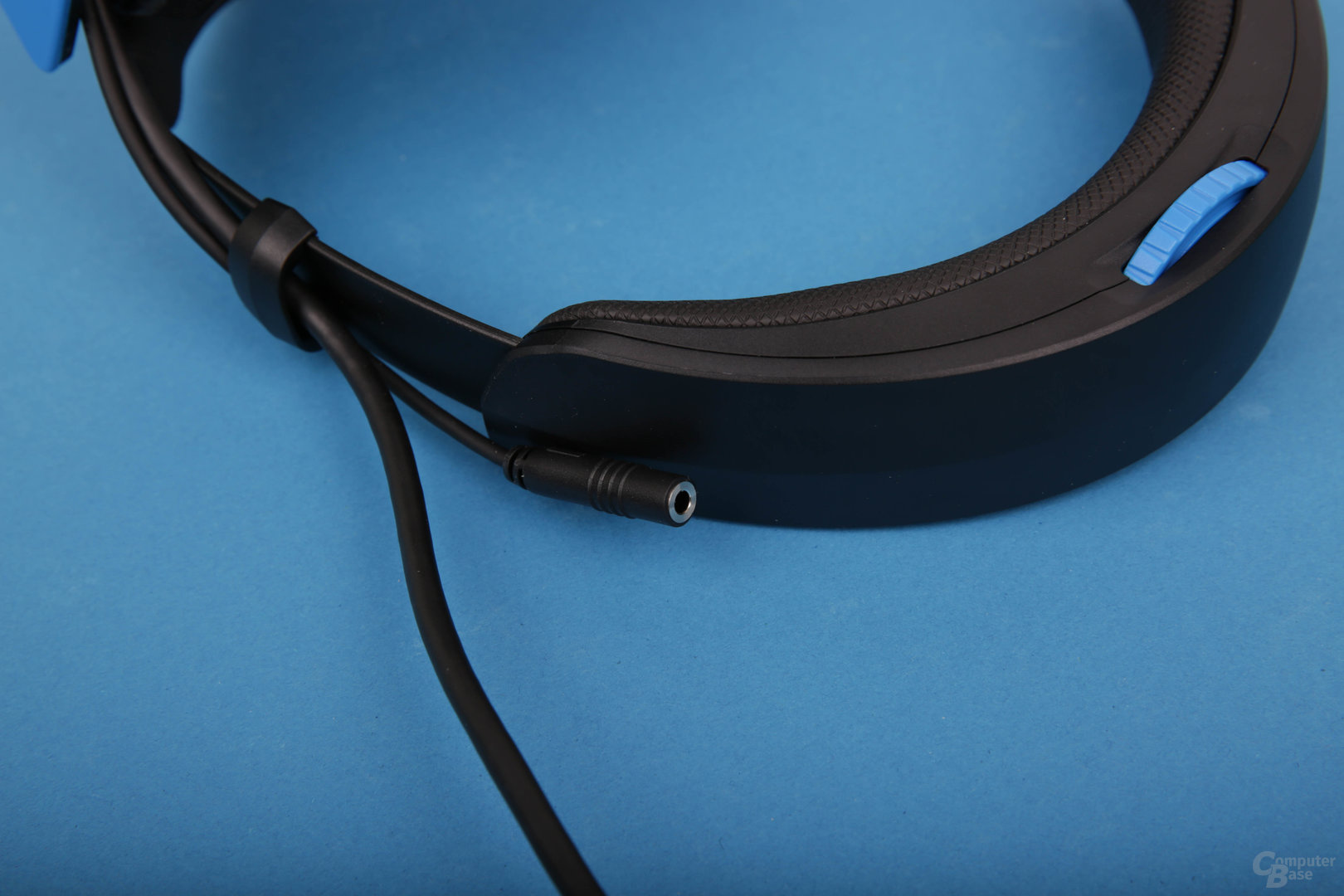 3,5-mm-Klinkeanschluss für Headsets (nicht im Lieferumfang)