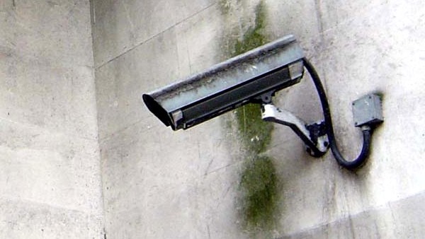 Innenministerium: Keine Total-Überwachung beim digitalen Lauschangriff