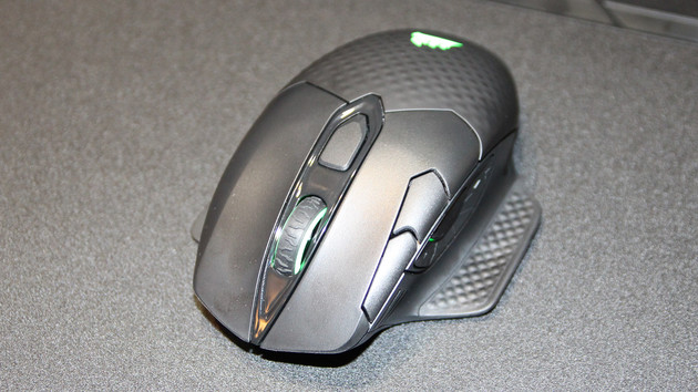 Qi für die Maus: Corsair K63 Wireless und kabellose RGB-Maus