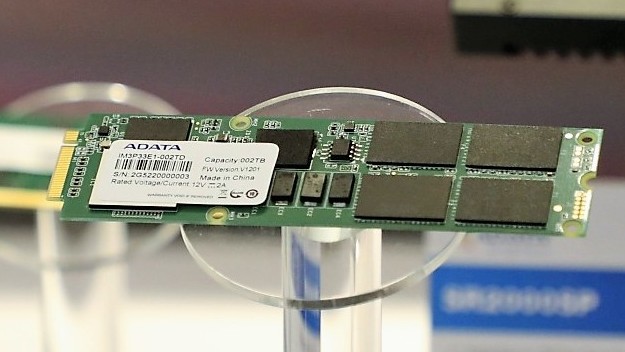 CES: Adata zeigt erstmals M.3-SSD und SX8200 mit SM2262