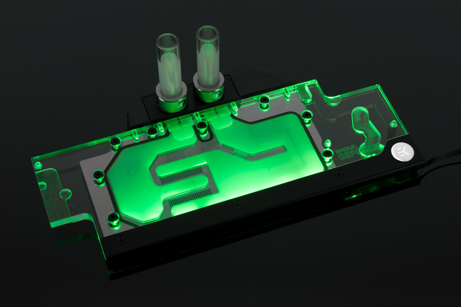 EK-FC GeForce GTX FE RGB: Beleuchteter Wasserkühler für Pascal-Referenzdesigns