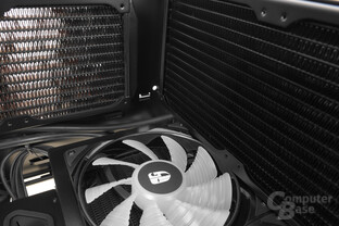 Deepcool New Ark 90 – Ist der Frontradiator dicker, werden die innenliegenden Lüfter verdeckt