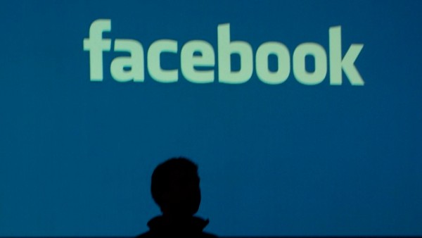 Nach Facebook-Skandal: Zuckerberg wehrt sich gegen Kritik von Apple