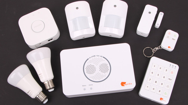 Egardia-Alarmanlage im Test: Mit Philips Hue Einbrecher verschrecken