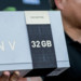 „CEO Edition": 20 Titan V mit 32 GB HBM2 an AI-Innovatoren verteilt