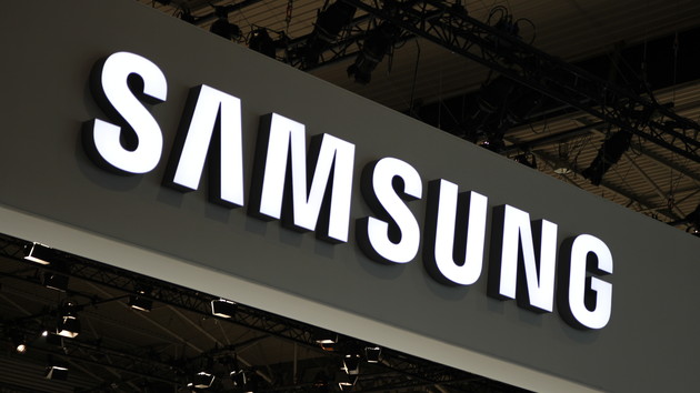 Indien: Samsung weiht weltweit größte Smartphone-Fabrik ein