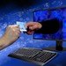 Kreditkartenbetrug: LKA Sachsen warnt vor betrügerischen Jobs