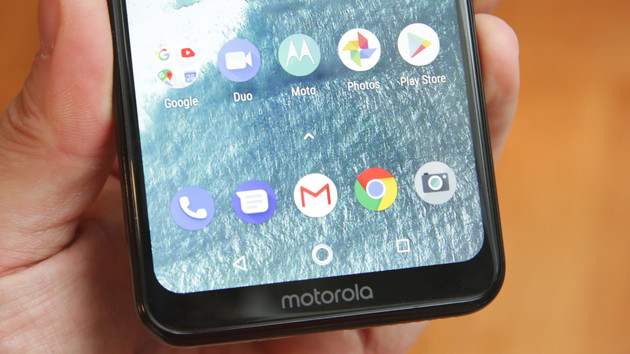 Motorola One: Android-One-Smartphone mit Update-Garantie für P und Q