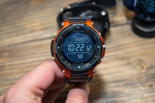 Casio Pro Trek Smart WSD-F30: Monochromes Display