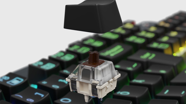Lioncast LK300 Pro: Tastatur setzt Makro-Tasten an die Oberseite