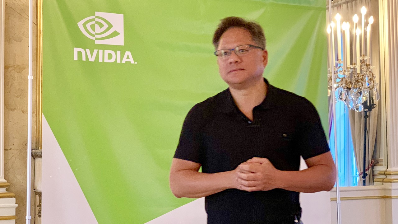 Nvidia-CEO Jensen Huang: Auto-Hardware muss schneller und günstiger werden