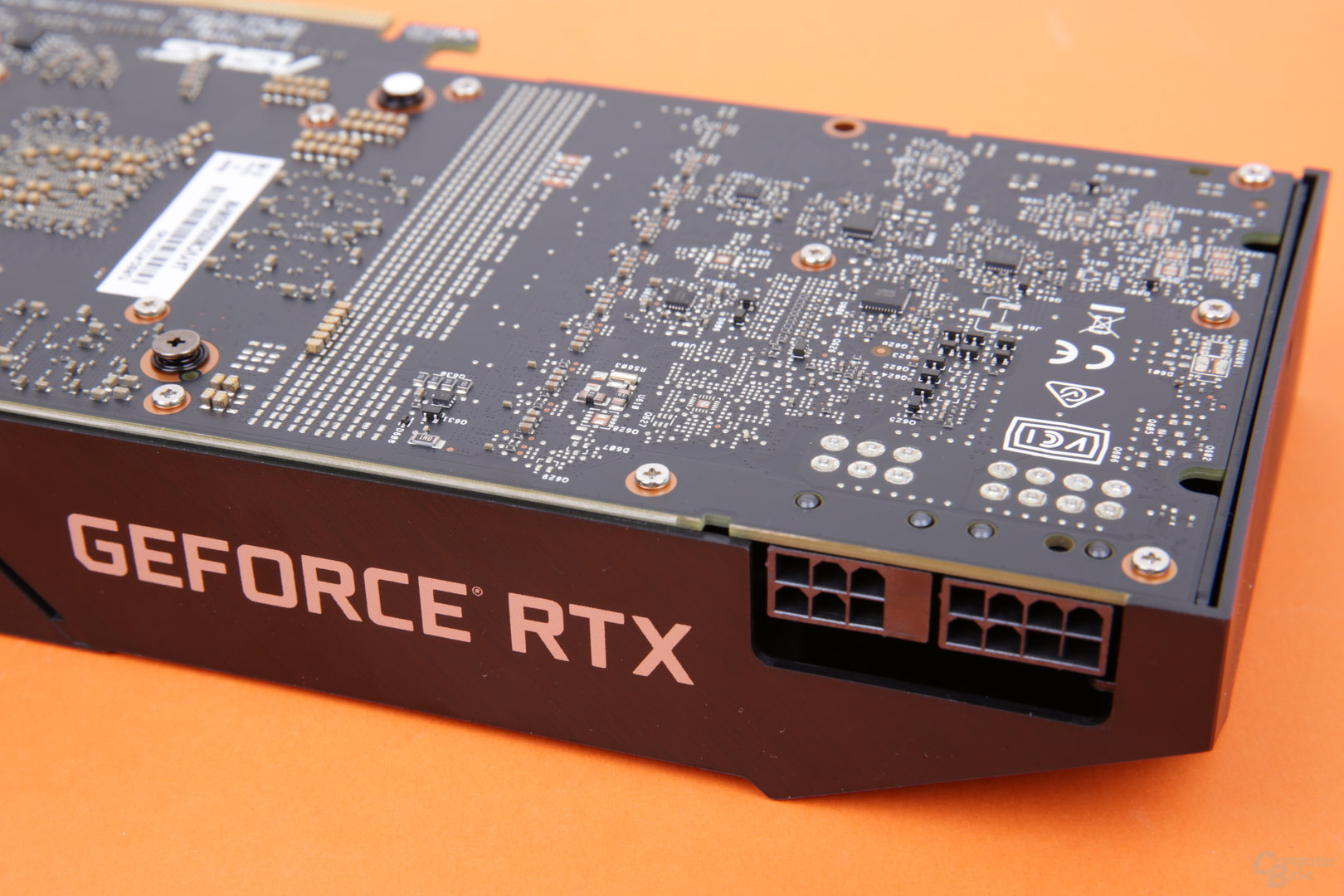 Asus GeForce RTX 2070 Turbo im Test