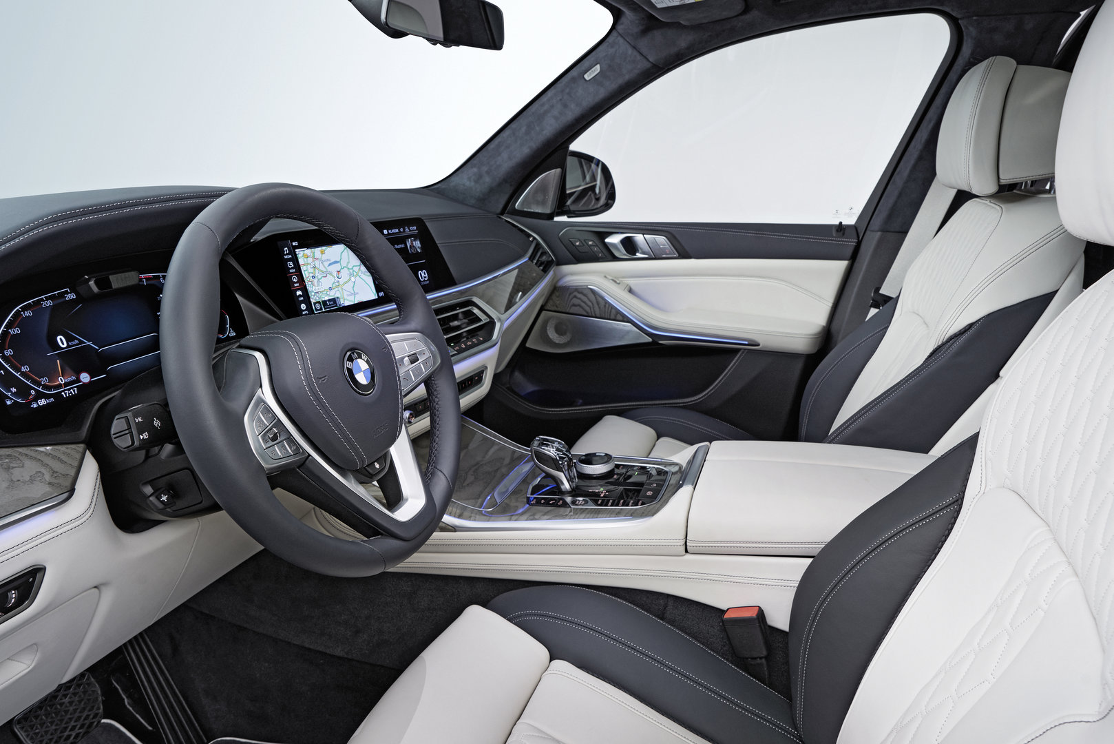 BMW X7 – Cockpit