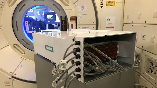 1 TeraFLOPS: ISS-Astronauten bekommen Supercomputing im Weltraum