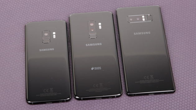 Samsung Galaxy S10: 4 Modelle, bis zu 6 Kameras und 6,7 Zoll gehandelt