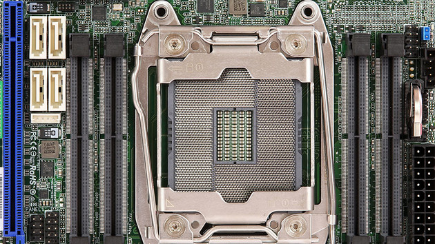 ASRock Rack X299 WSI/IPMI: Für 18 Kerne im Mini-ITX-Format mit Onboard-Grafik