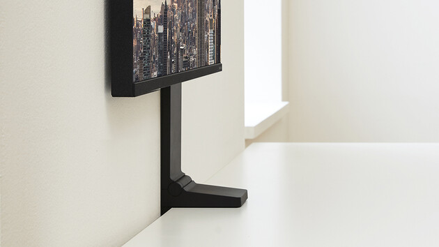 Space Monitor: Samsung stellt den Flachmann an die Wand