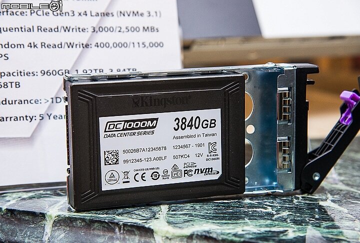 Kingston DC1000M mit U.2 für Server