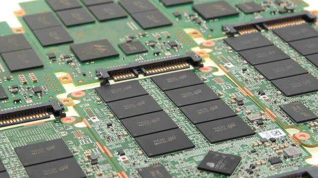 Speicher für SSDs: Flash-Preise sollen sich 2019 nahezu halbieren