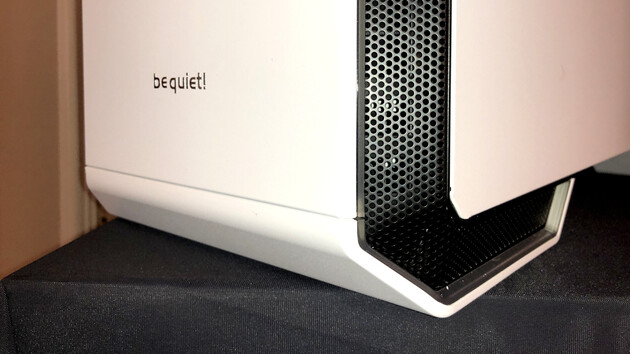be quiet!: Weißes Dark Base, schmaler Dark Rock und neue Lüfter