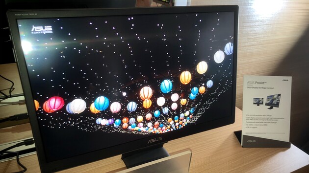 Asus ProArt PQ22UC: Tragbarer OLED-Monitor wird 5.000 Euro kosten